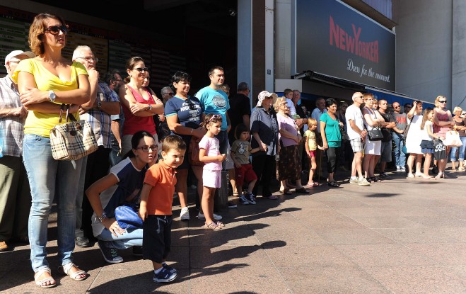 Выступление мажореток в хорватской Риеке